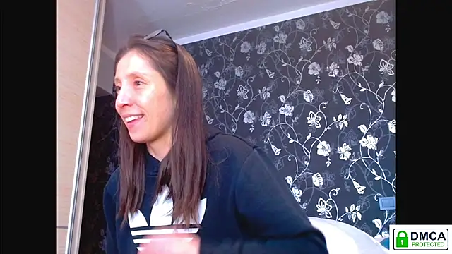 Sophi Cute online show from 04.07.26