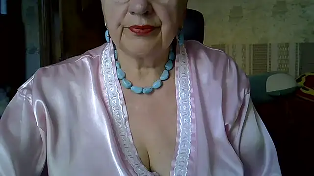 Snapshot of SweetCherry27 chatting on 05.21.26 SweetCherry27 online show from 05.21.26