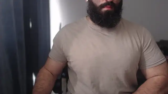 hugemachohandsome online show from 06.04.26