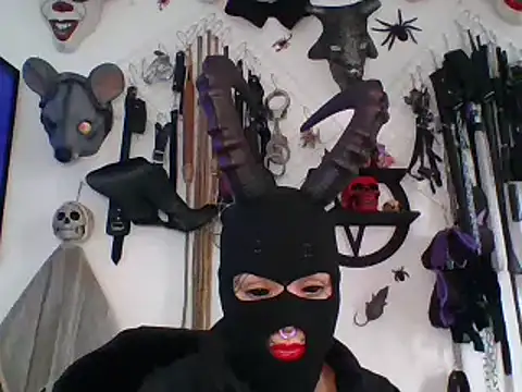 Snapshot of FeticheMacabre chatting on 06.14.26 FeticheMacabre online show from 06.14.26