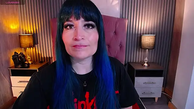 alicia moom online show from 05.01.26