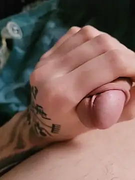 SexyGoldBoy22 online show from 02.18.26