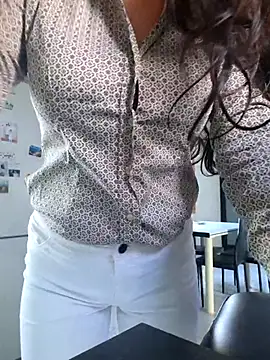 luxxe25 online show from 11.26.25