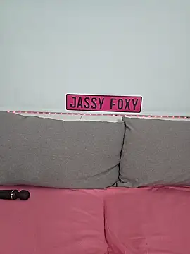 Snapshot of Jassy_Foxy chatting on 02.15.25 Jassy Foxy online show from 02.15.25