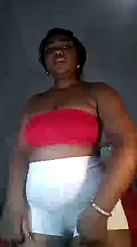 Snapshot of Sexypresh302 chatting on 01.06.25 Sexypresh302 online show from 01.06.25