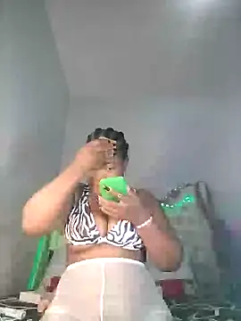 Snapshot of Sexypresh302 chatting on 01.21.25 Sexypresh302 online show from 01.21.25