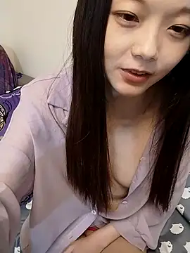 Lu Nana online show from 03.19.25