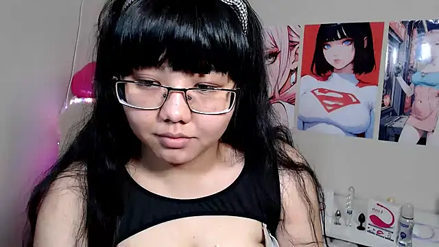 Snapshot of Moertomlly chatting on 02.25.25 Moertomlly online show from 02.25.25