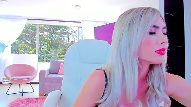 Sophi Jonnes online show from 01.21.25