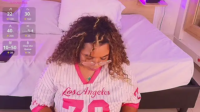  nickypurple  online show from 11.20.25