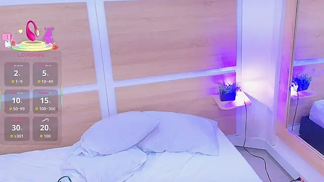  nickypurple  online show from 01.15.26