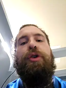 Snapshot of Wooderson107 chatting on 12.22.25 Wooderson107 online show from 12.22.25