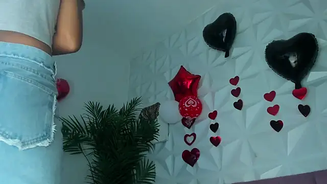 Hellen Sky online show from 03.03.26