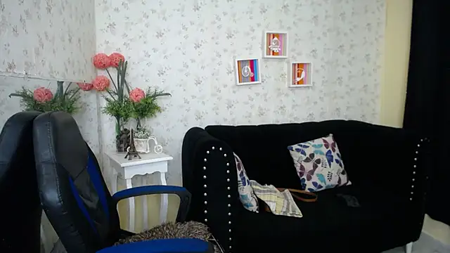 Snapshot of mature_martina chatting on 02.10.25 mature martina online show from 02.10.25