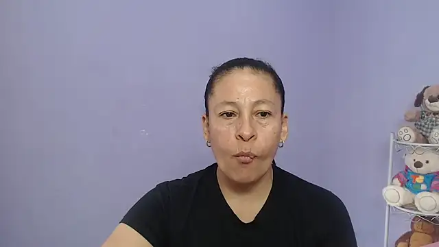 mature martina online show from 12.16.25