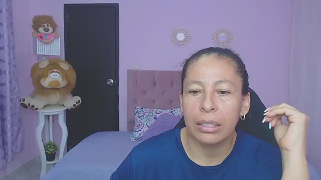 mature martina online show from 02.16.26