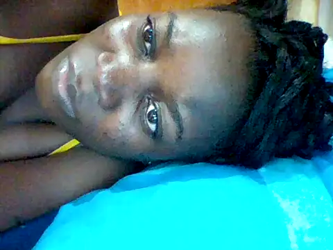 Snapshot of Alessandrajenna chatting on 09.19.25 Alessandrajenna online show from 09.19.25