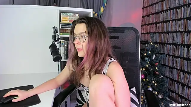 icefroqq online show from 01.17.25