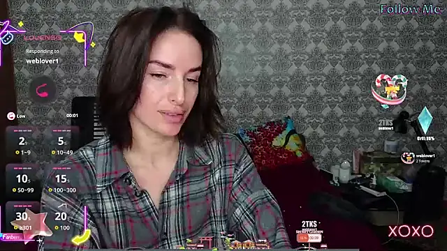 xx adrihanna xx online show from 10.30.25