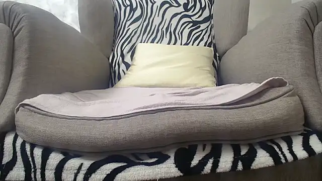 Web Lady online show from 03.15.25