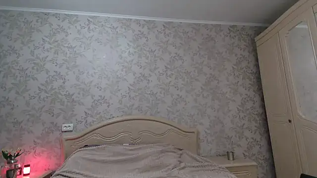 Snapshot of Alexandra_Meow chatting on 09.20.25 Alexandra Meow online show from 09.20.25