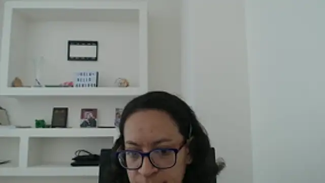 evelin king online show from 10.25.25