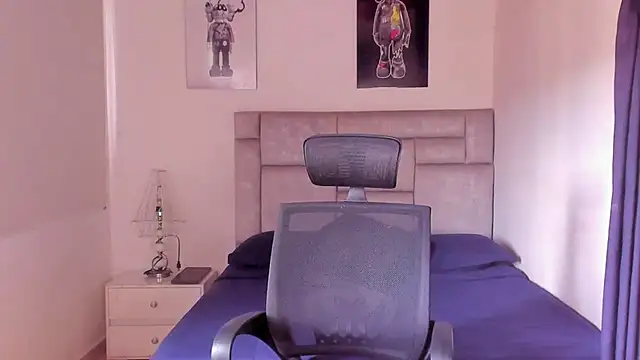 paul rogerr online show from 10.25.25