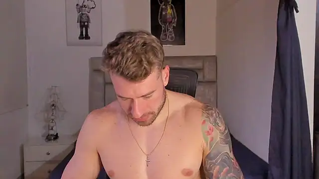 paul rogerr online show from 11.18.25