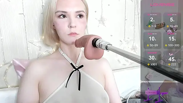 Kaya Devis online show from 06.11.26
