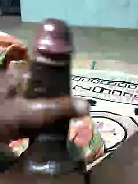 Snapshot of SILENT_FUCKER_01 chatting on 12.12.24 SILENT FUCKER 01 online show from 12.12.24