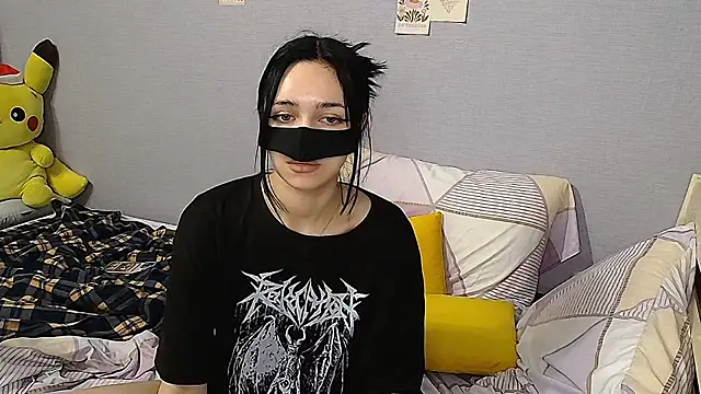Snapshot of KathrineBerry chatting on 12.23.24 KathrineBerry online show from 12.23.24