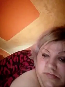 Snapshot of ducicsajsziii chatting on 10.11.25 ducicsajsziii online show from 10.11.25