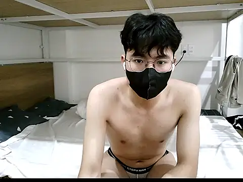 Gwencloudy online show from 02.06.26