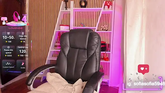 sofiah  online show from 03.04.26