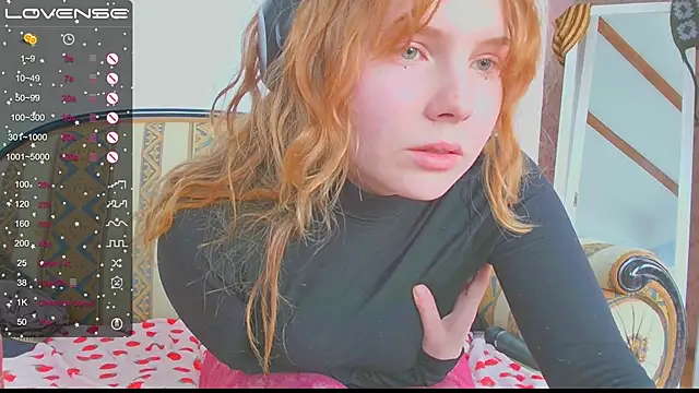 RubyLynxx online show from 02.13.25