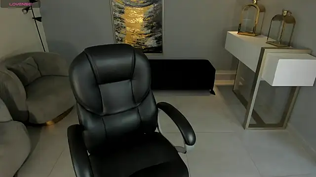 Snapshot of AlessiaCorleone_ chatting on 02.24.25 AlessiaCorleone  online show from 02.24.25