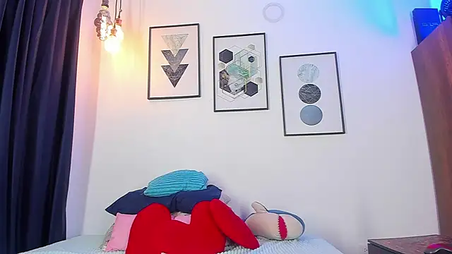 Snapshot of Juan_Castano chatting on 02.22.25 Juan Castano online show from 02.22.25