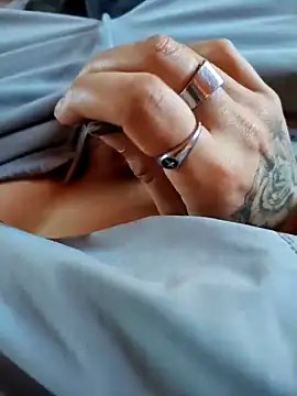 Luka932 online show from 03.11.26