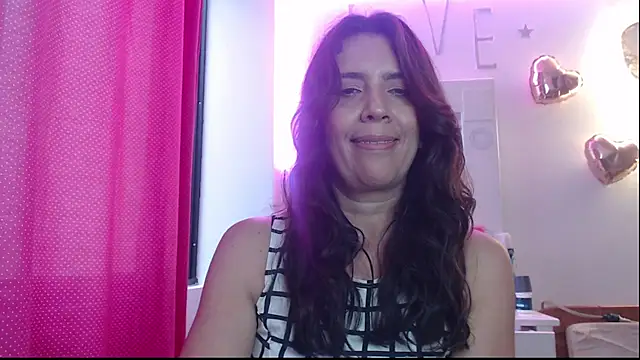 Victoria meester online show from 02.27.25