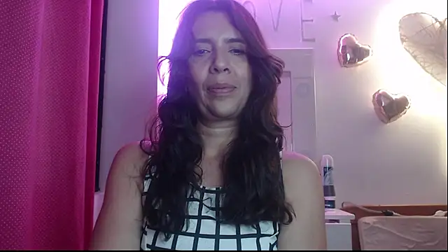 Victoria meester online show from 02.27.25