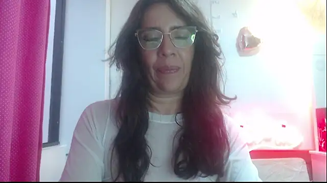 Victoria meester online show from 03.16.25