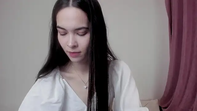 Snapshot of 666kisses chatting on 11.12.25 666kisses online show from 11.12.25