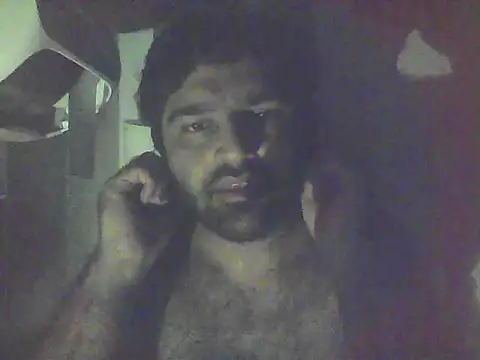 Snapshot of JohnBond009 chatting on 06.19.26 JohnBond009 online show from 06.19.26