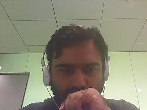 Snapshot of JohnBond009 chatting on 06.22.26 JohnBond009 online show from 06.22.26