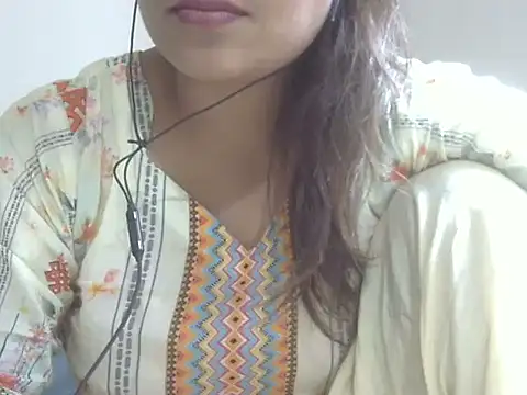 Snapshot of shekira99 chatting on 05.03.26 shekira99 online show from 05.03.26