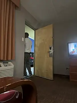 Snapshot of Stressreliever82 chatting on 03.15.26 Stressreliever82 online show from 03.15.26