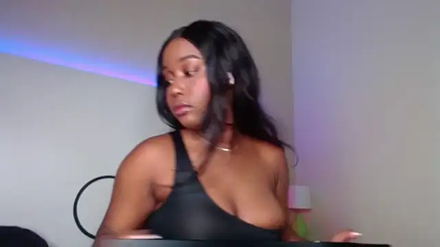 MichaelaCox online show from 05.28.26