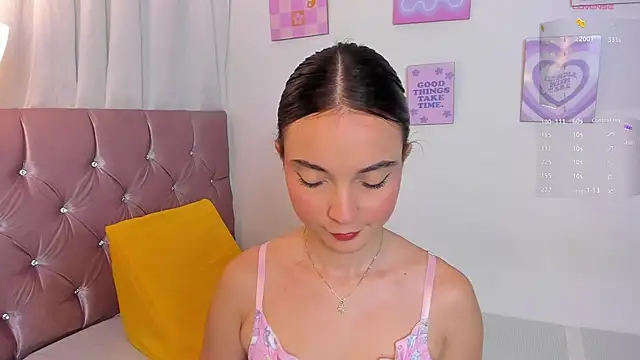 Snapshot of kate_sweet01 chatting on 10.16.25 kate sweet01 online show from 10.16.25