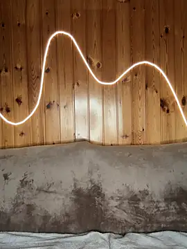 Snapshot of petrouchkaaa_ chatting on 03.18.26 petrouchkaaa online show from 03.18.26