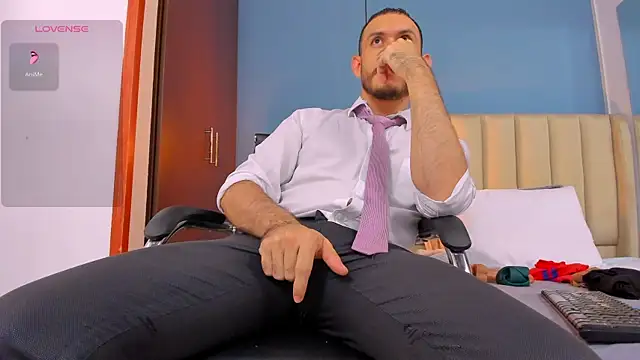 jeanpiere  online show from 02.02.25